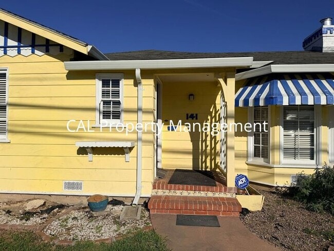 Photo - 3 Bed/2 Bath Single Level Home!