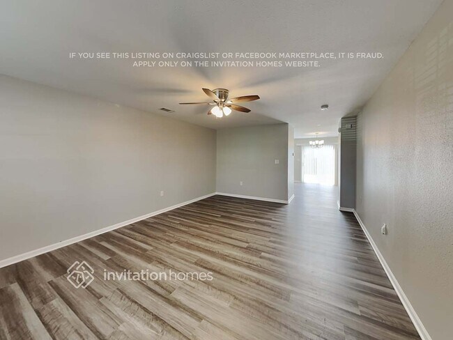 Photo - 236 Hunslet Cir