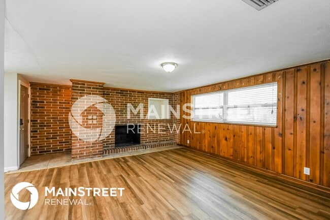 Photo - 2329 Burgoyne Ct