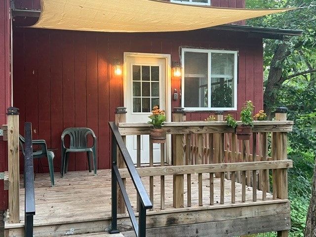 Photo - 10106 Roseland Ridge Rd Unidad Private cabin studio