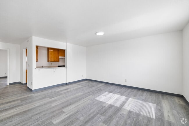 Dining room - 4 BR, 2 BA