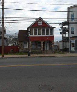 Photo - 2310 Barnum Ave