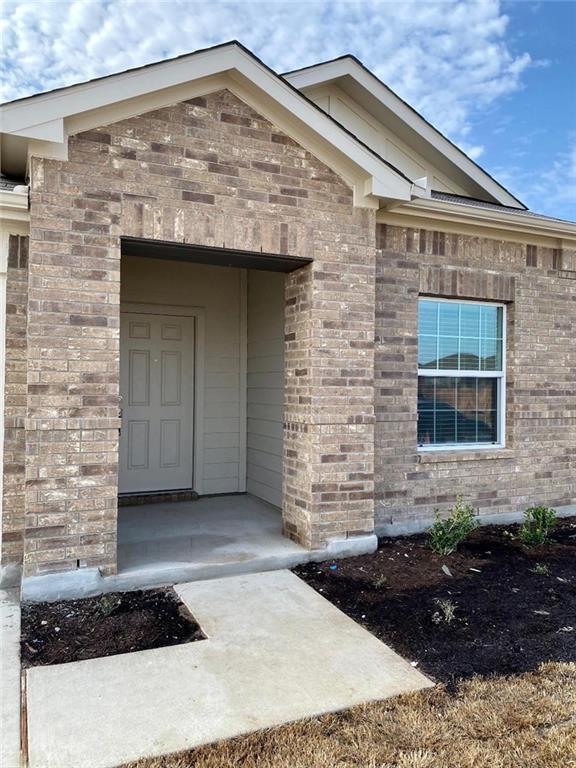 Photo - 215 Chickasaw Ln