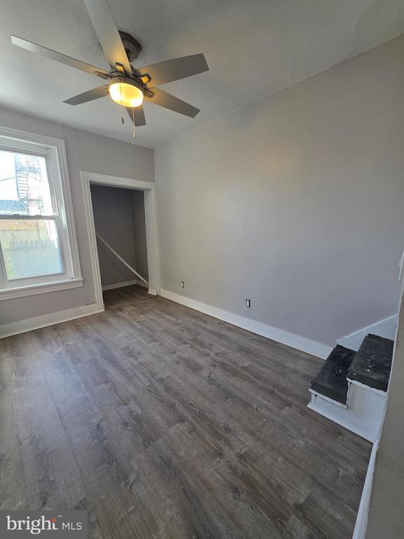 Photo - 306 S 10th St