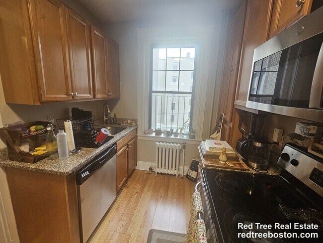 Photo - 370 Chestnut Hill Ave Unit 35