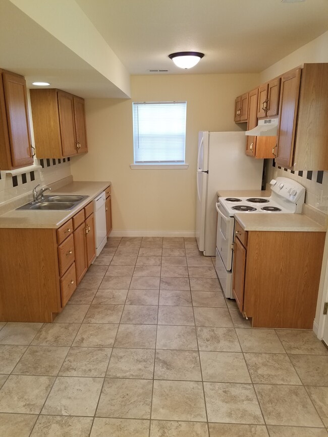 Photo - 3510 James Dale Rd