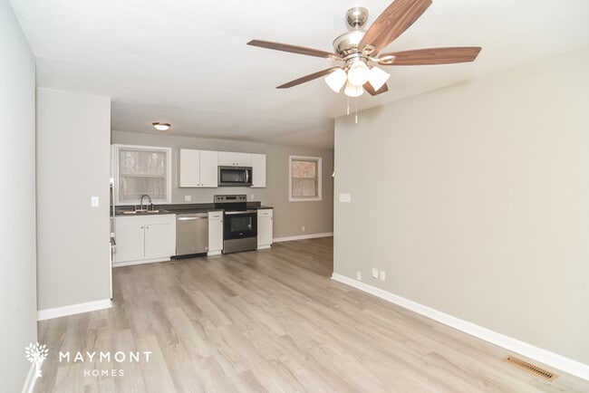 Photo - 2829 Thrush Dr