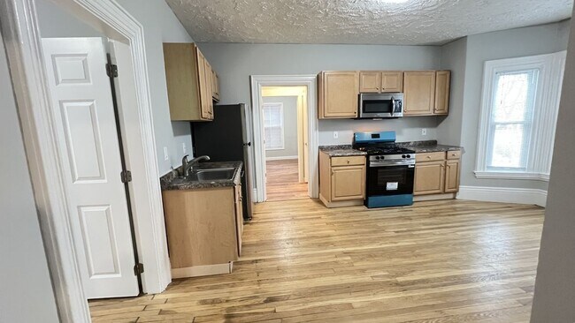 Photo - 31 Ridgeway St