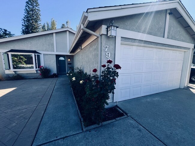 Photo - Stunning 2-Bedroom, 2-Bathroom Home in Pri...