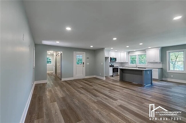 Room in Single Family Home on Potomac Dr NW