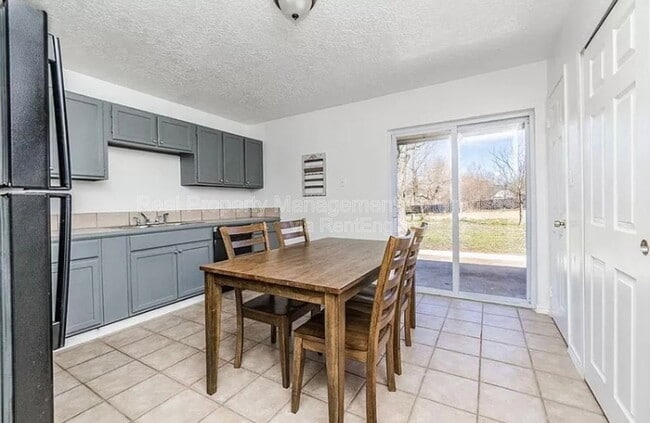 1705 Beaumont Dr