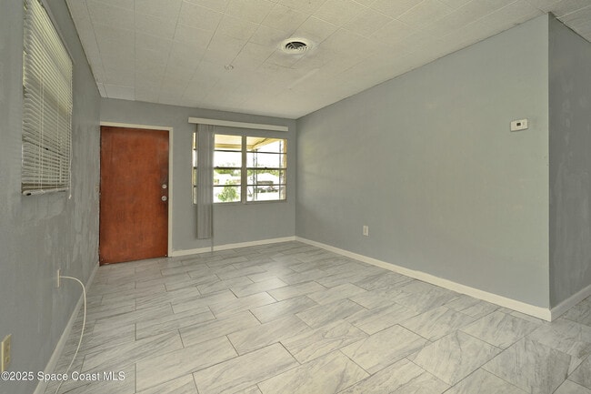 Photo - 2197 King Richard Rd