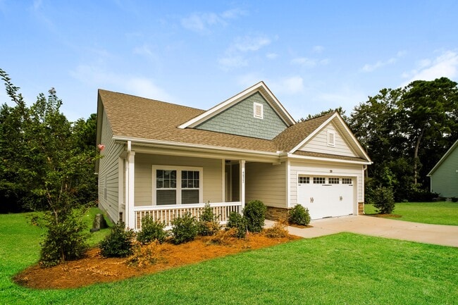 Photo - 4877 Wyndcrest Loop