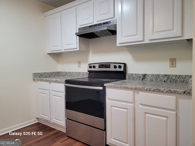 Photo - 113 Woodridge Cir