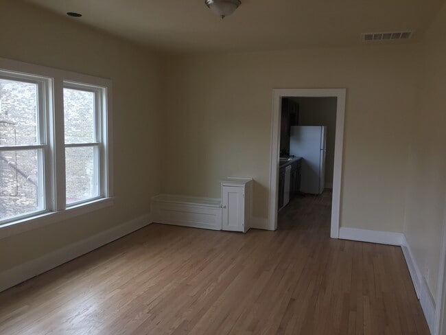 Photo - 721 E Center St Unit Upper