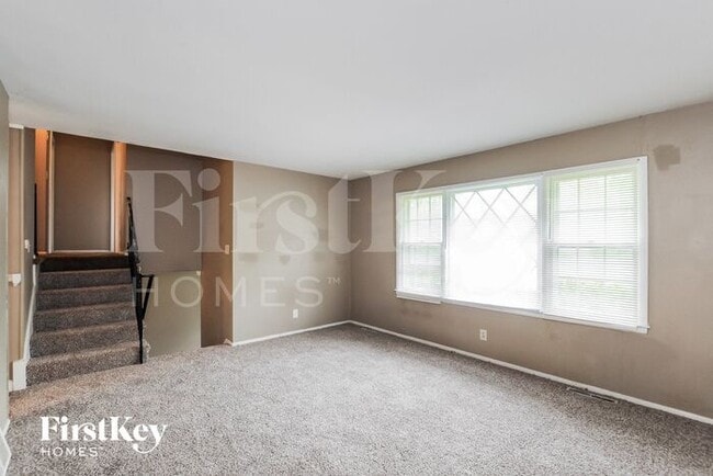 Photo - 7908 E 92nd St