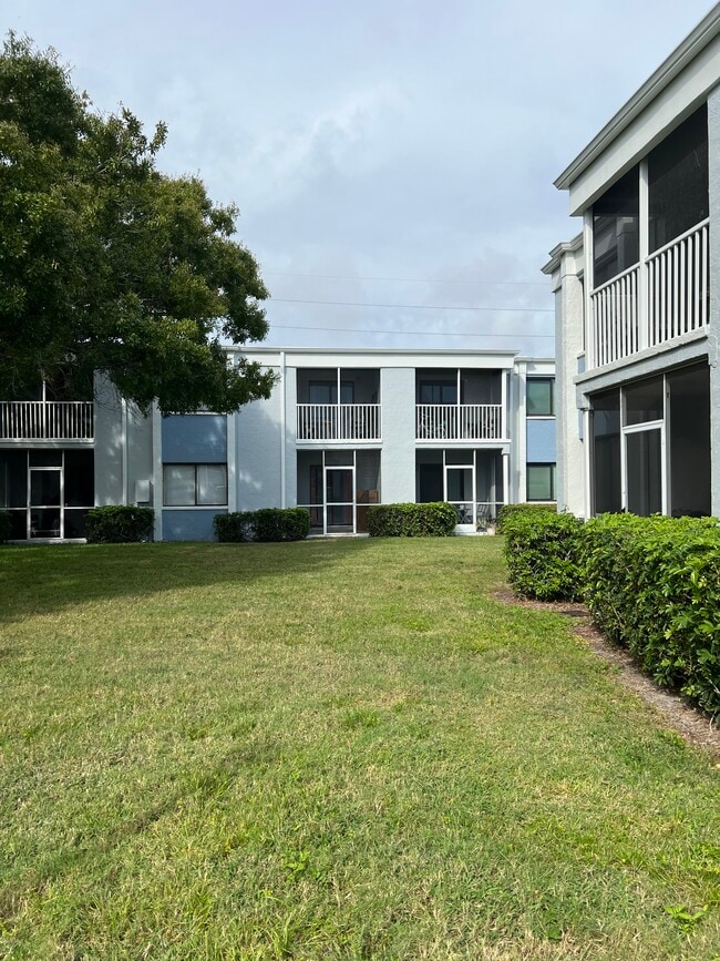 Photo - 5310 26th St W Unit 1605