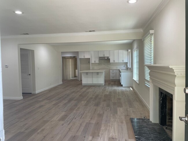 AMAZING PASADENA HOME- COMPLETELY REMODELED - AMAZING PASADENA HOME- COMPLETELY REMODELED