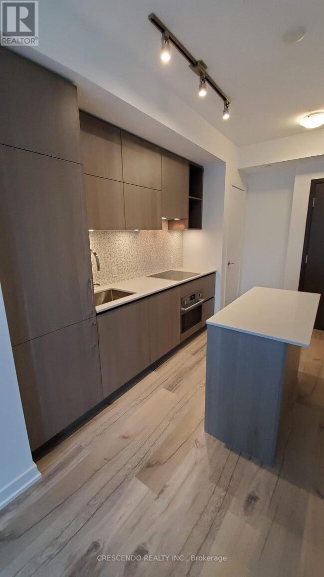 Photo - 1 Yorkville Ave Unité 3306