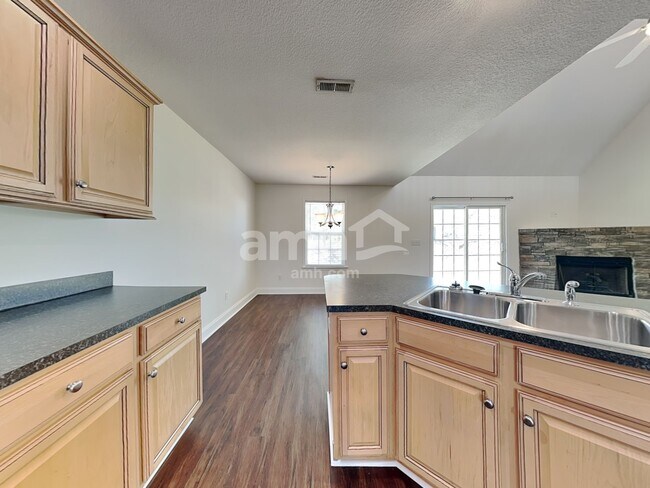 Photo - 200 Falling Spring Ct