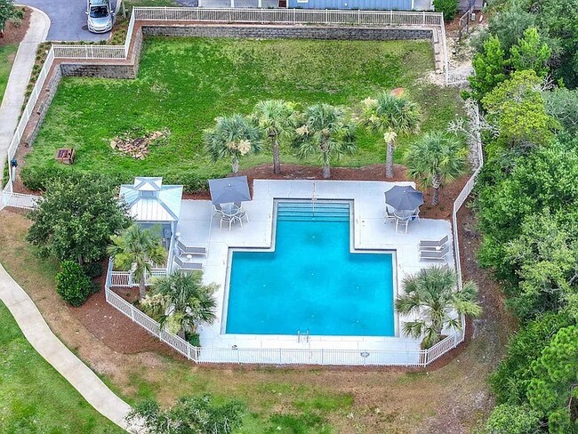 Photo - 22942 Ann Miller Rd