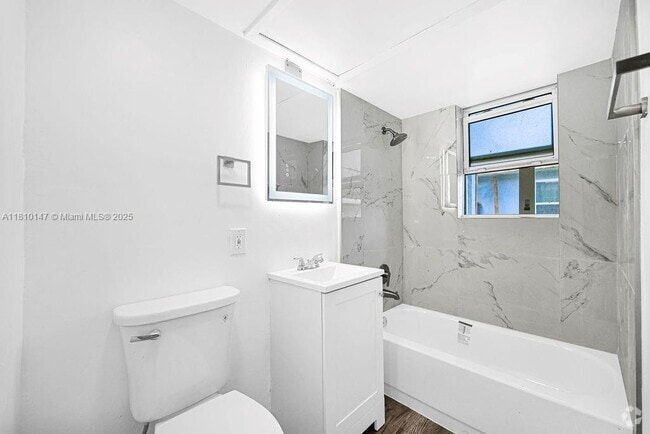 Building Photo - 4109 SW 23rd St Rental
