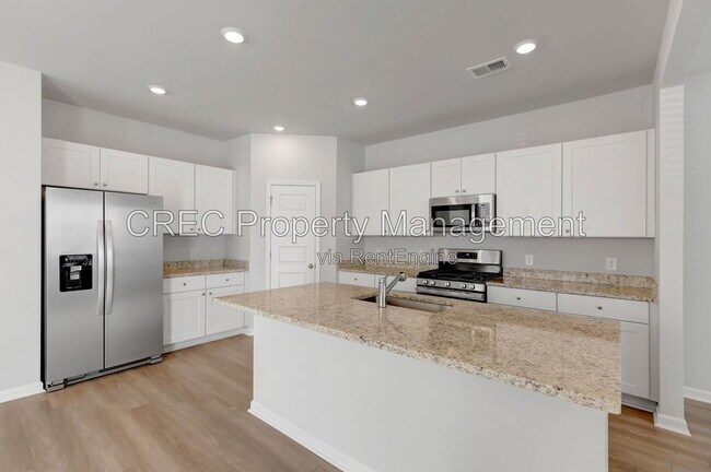 1465 Central Ave