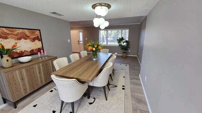 Photo - 6430 Bankside Dr Unit True