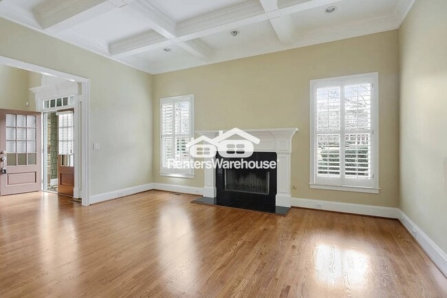 Photo - 653 Tabbystone NW