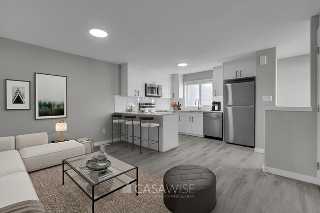 Photo - 11329-11126 126 St NW