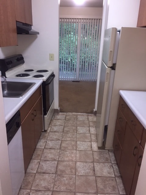 1 Bedroom Kitchen