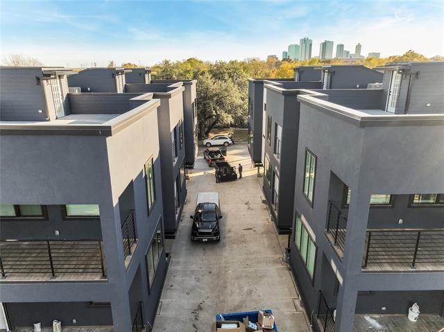 Photo - 1101 Poindexter St