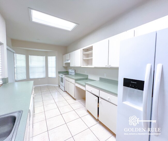 Photo - 4332 NW 34th Dr