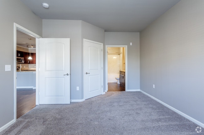 3BR, 2BA - Willow
