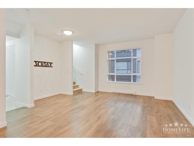 Photo - 16433 Watson Dr