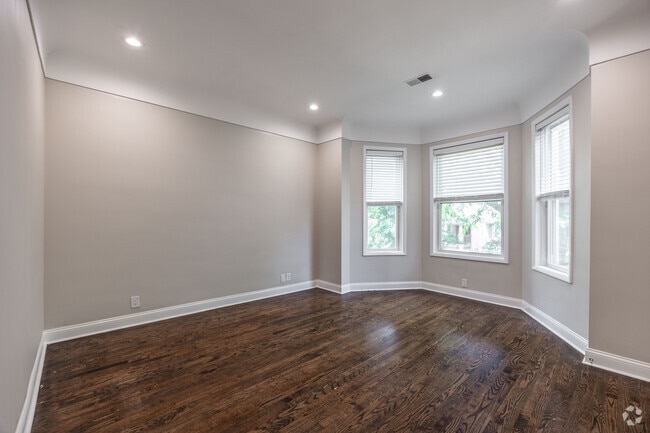 Building Photo - 4849 N Seeley Ave Unit 2 Rental