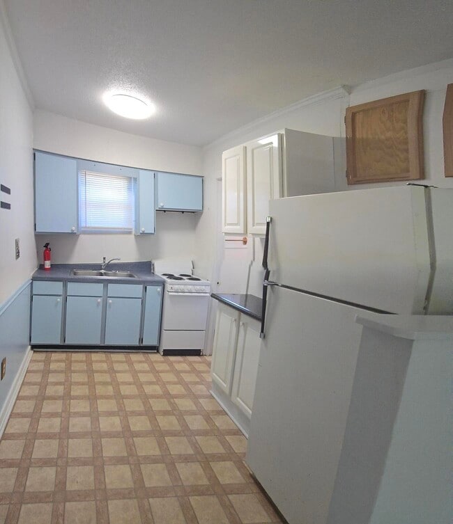 Photo - 551 E Miracle Strip Pkwy Unit 7