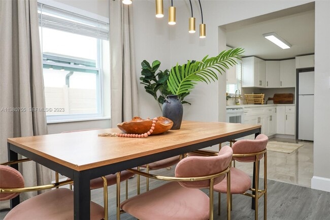 Photo - 2761 SW 33rd Ave Unit 1