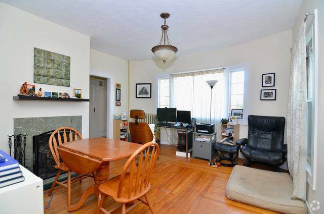 Building Photo - 74 Sydney St Unit 1 Rental
