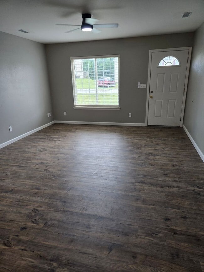 3bd 1.5Ba Townhouse Farmington, MO - 3bd 1.5Ba Townhouse Farmington, MO