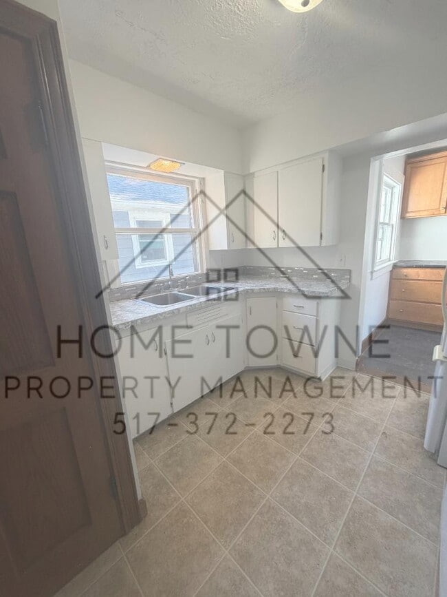 Photo - 424 N Clemens Ave