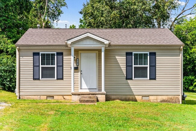 Building Photo - 2705 Jennette Cir