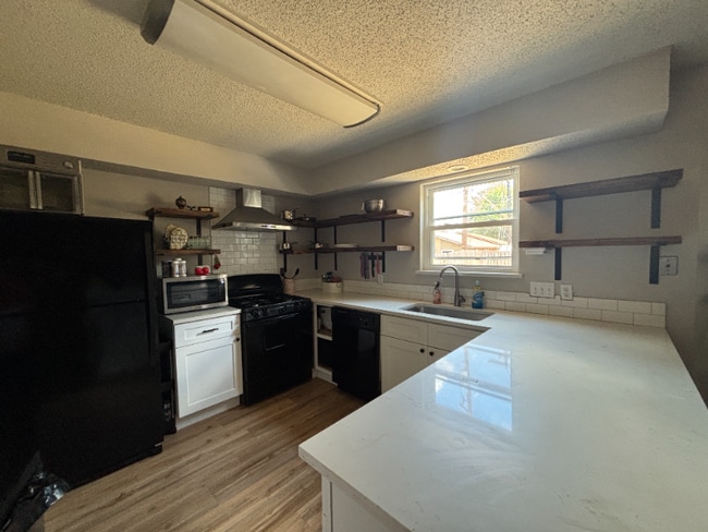 Photo - 1711 Tamra Ct