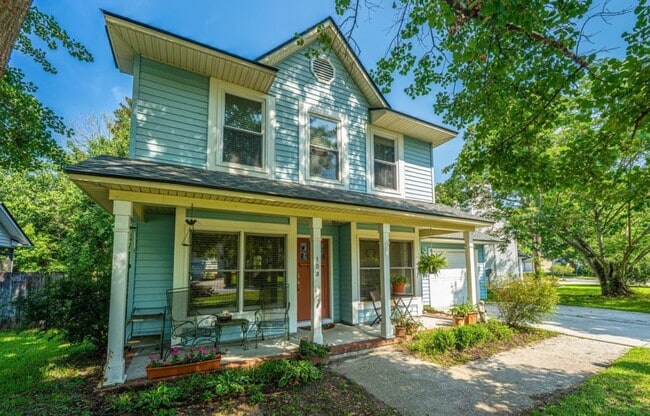 Photo - 103 Toura Ln