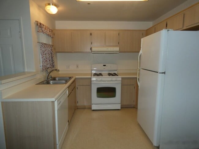 Photo - Bright and Fresh Downstairs 1 bedroom Condo at Las Palmas