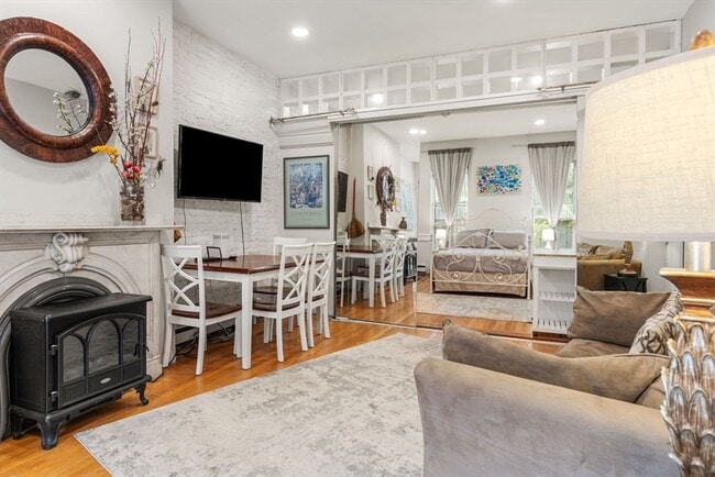 Photo - 83 Appleton St Unit 2