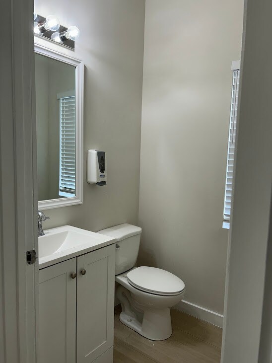 Photo - 420 SE 16th St