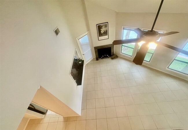 Photo - 4144 Greystone Way Unit 407