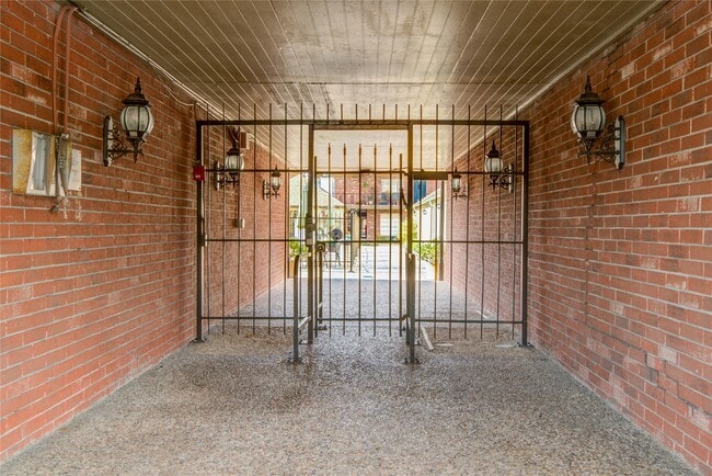 Photo - 11540 Chimney Rock Rd Unit 117