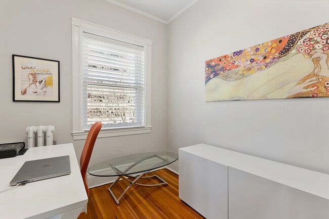 Photo - 20 Winchester St Unit 8